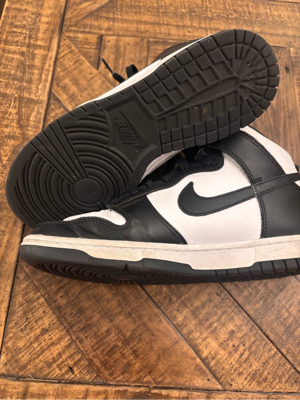 Nike Dunk “Panda” High Top Sneakers MENS 8/WOMENS 10.5.